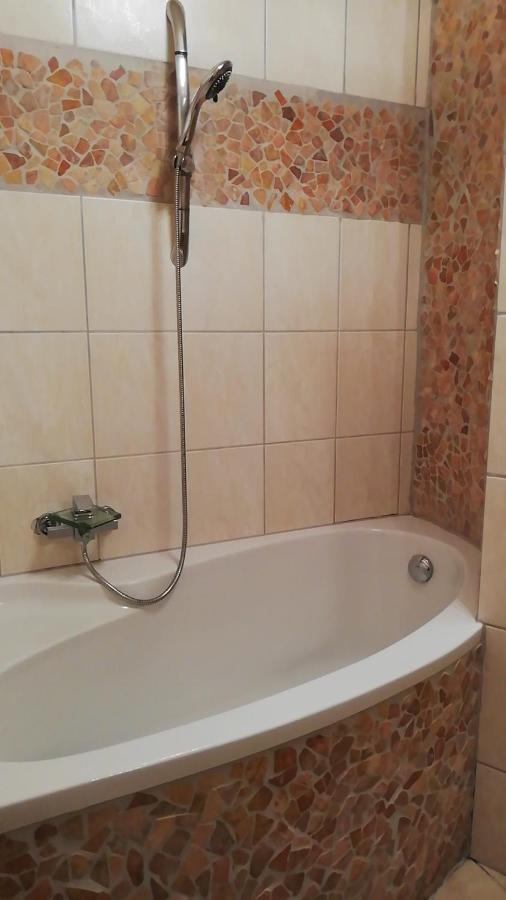 Greenleaf Walhalla-Apartment - Highspeed Wlan - Netflix - Suedbalkon Tegernheim Exterior foto