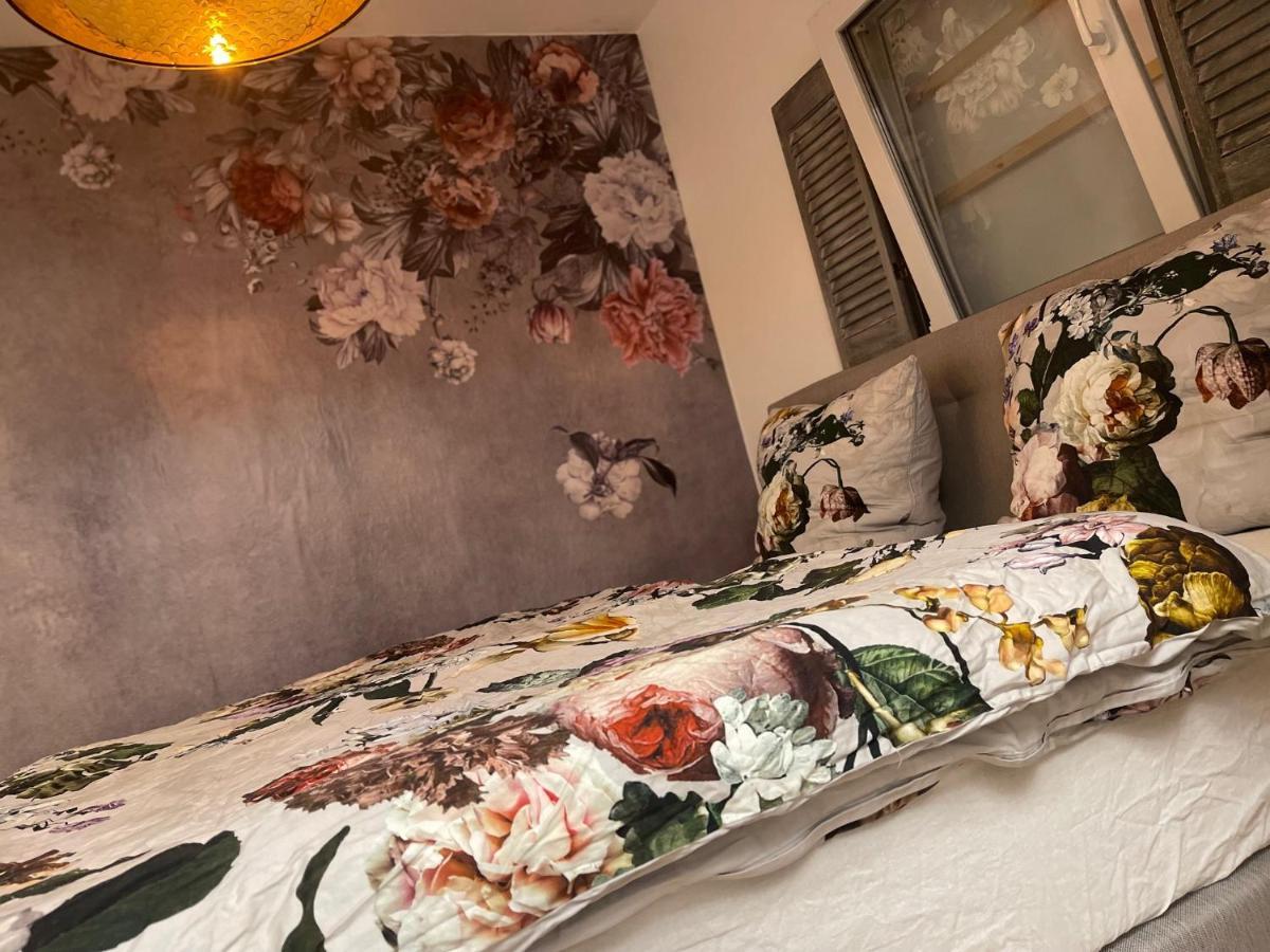 Greenleaf Walhalla-Apartment - Highspeed Wlan - Netflix - Suedbalkon Tegernheim Exterior foto